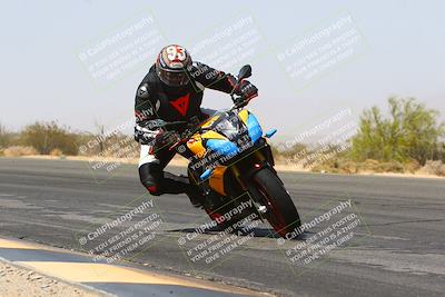 media/Mar-28-2022-Superbike Trackdays (Mon) [[b8603d0f67]]/Open Track Time/Turn 3 Inside/